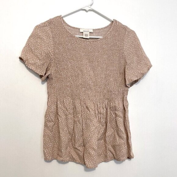 URBAN ROMANTICS URBAN OUTFITTERS UO Taupe Speckled Short Sleeve Smocked Blouse S - Picture 1 of 11